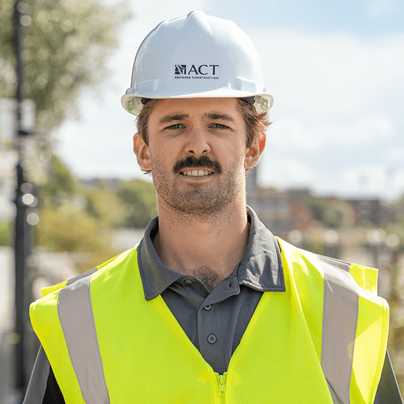 Zac Driver, Site Foreman